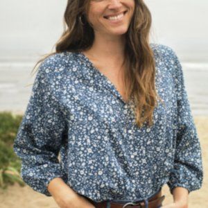 Folk top Outerknown in Old Vine BNWT